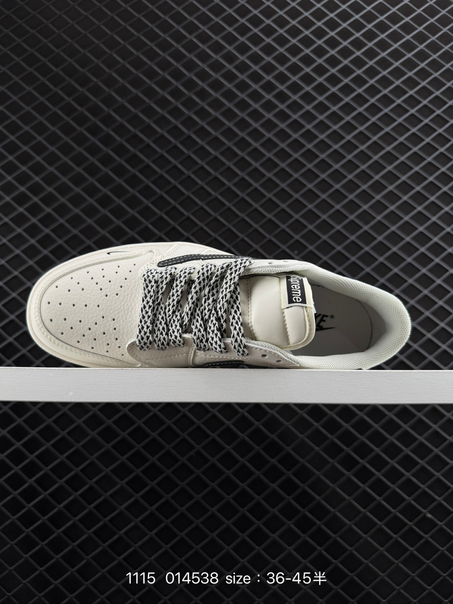 Travis Scott x Air Jordan 1 ” Reverse Mocha “